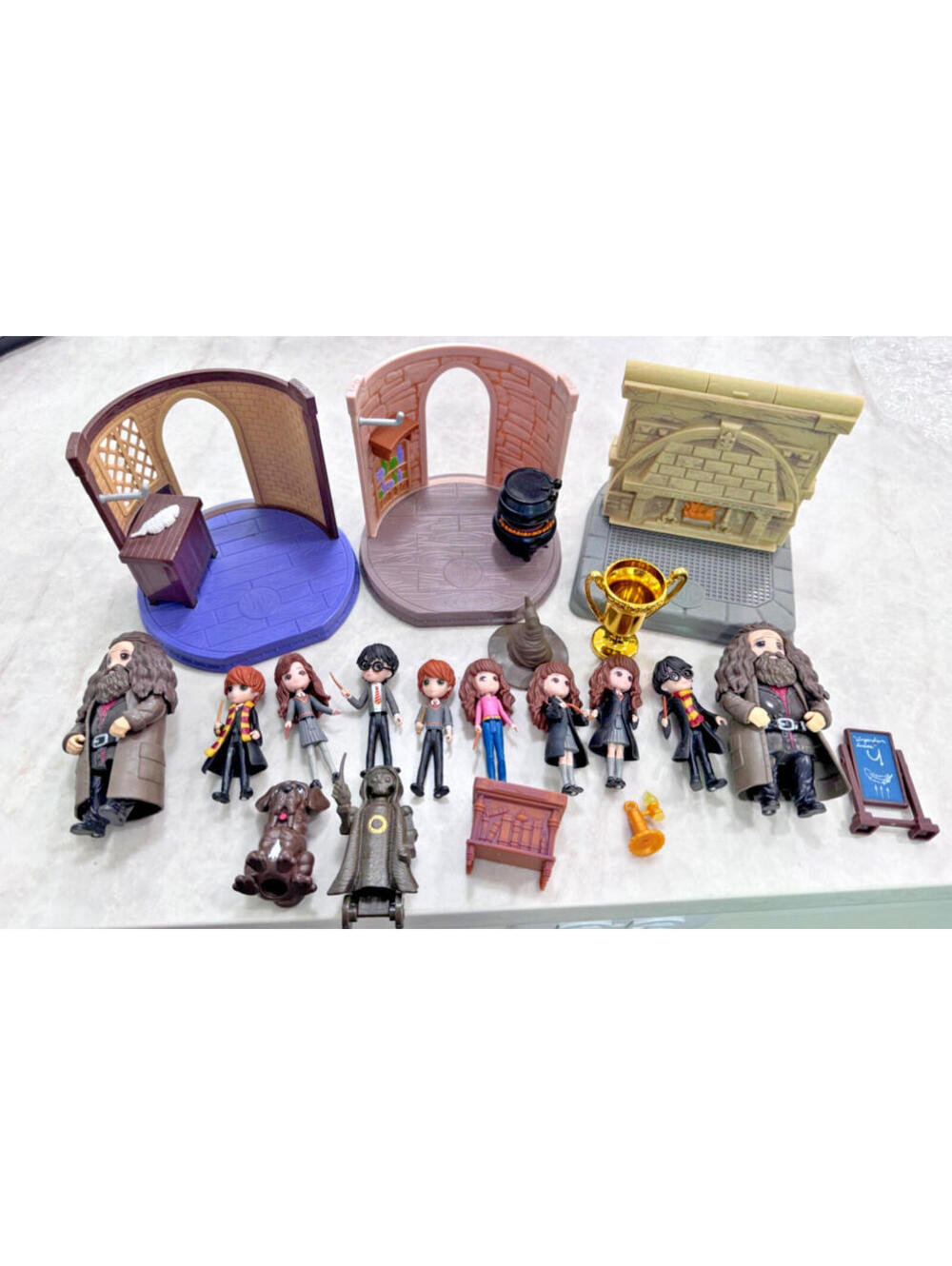 Harry Potter Wizarding World Magical Minis Lot Figures Furniture Mini People